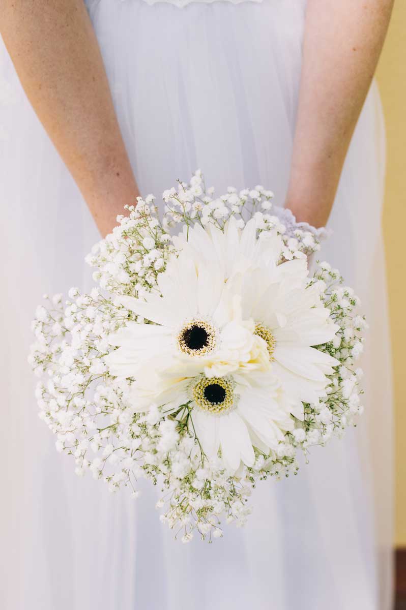 Ramo de Gerberas con centro negro